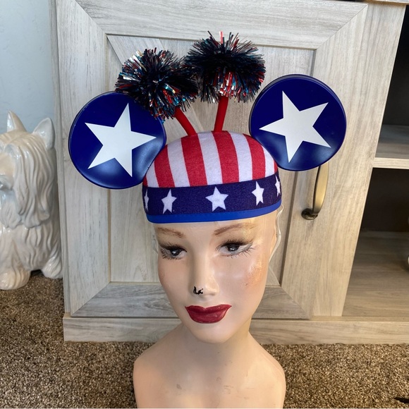 Disney Mickey Mouse Red White & Blue Ears Pom Poms Elastic Strap 4th of July - Picture 1 of 10